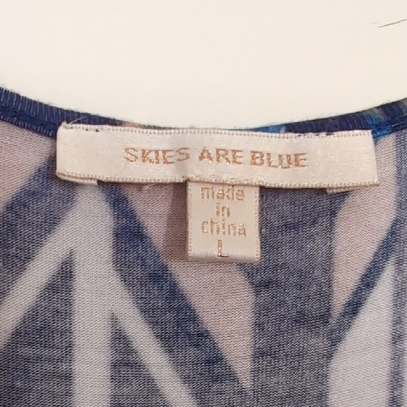 Colorful Chevron Pattern Dress - Picture 2 of 7